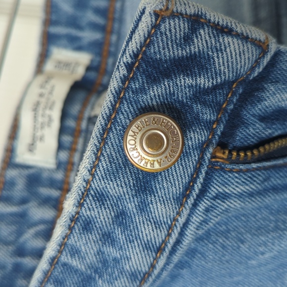 Abercrombie & Fitch '90s Relaxed Fit High Rise Straight Leg Curve Love Jeans 34 - Picture 10 of 14